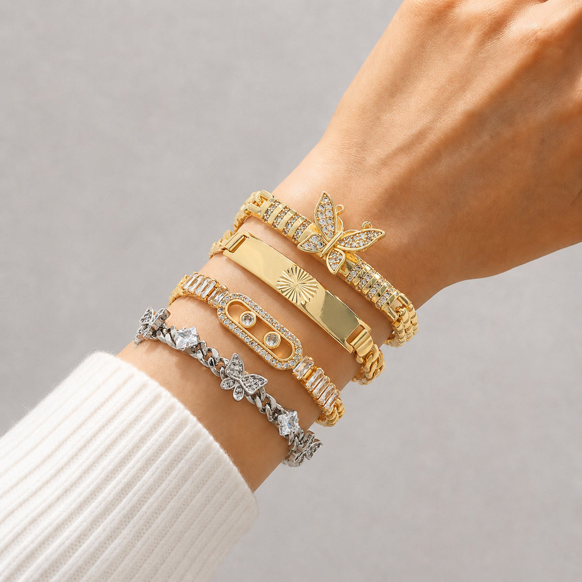 Women's Gold-Tone Cubic Zirconia Chain Bracelet
